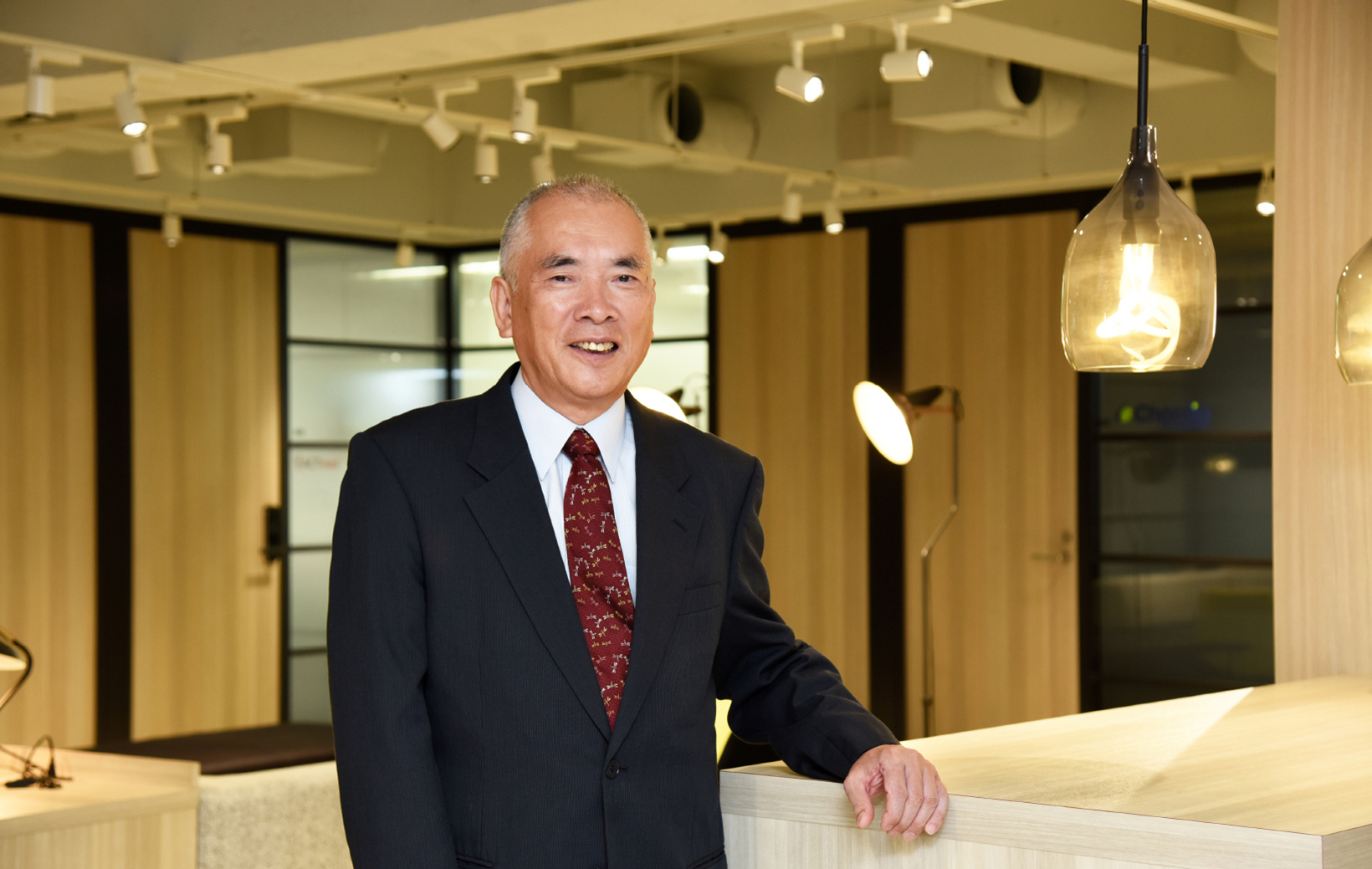 Kiyoshi Eshima, President(photo)